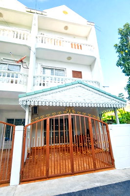 เช่าทาวน์โฮม จรัญสนิทวงศ์ 43 : จรัญฯ43-45 ใหญ่มาก! 4นอน เซ็นทรัลปิ่นเกล้า MRTบางยี่ขัน ให้เช่าทาวน์เฮ้าส์ใหญ่ 3ชั้น 25 ตรว.