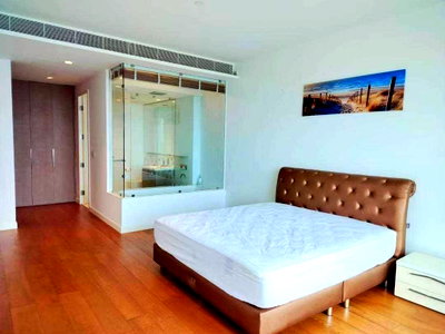 Condos for sale : Luxury Condo for Sale Ratchadamri | City Lifestyle Luxury | 45,000,000 THB-LTHC14925