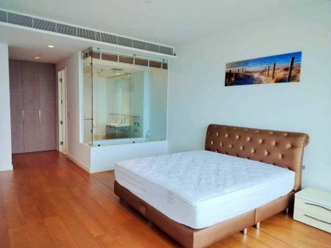 Luxury Condo for Sale Ratchadamri | City Lifestyle Luxury | 45,000,000 THB-LTHC14925