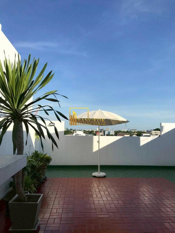 รูป Expansive 4 Bedroom Townhouse in Baan Green Town-On Nut - BR49055TH - รูปที่ 30/30