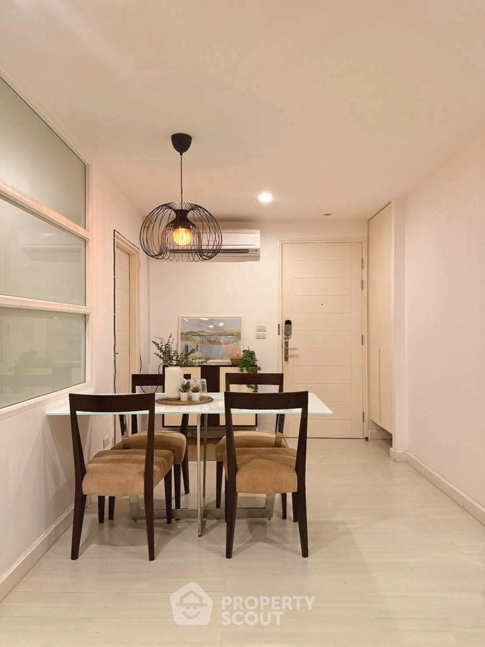 รูป ใกล้ BTS Krung Thon Buri เพียง 100 ม. | 2 ห้องนอน The Bangkok Sathorn-Taksin (ID 2798008) - รูปที่ 3/19