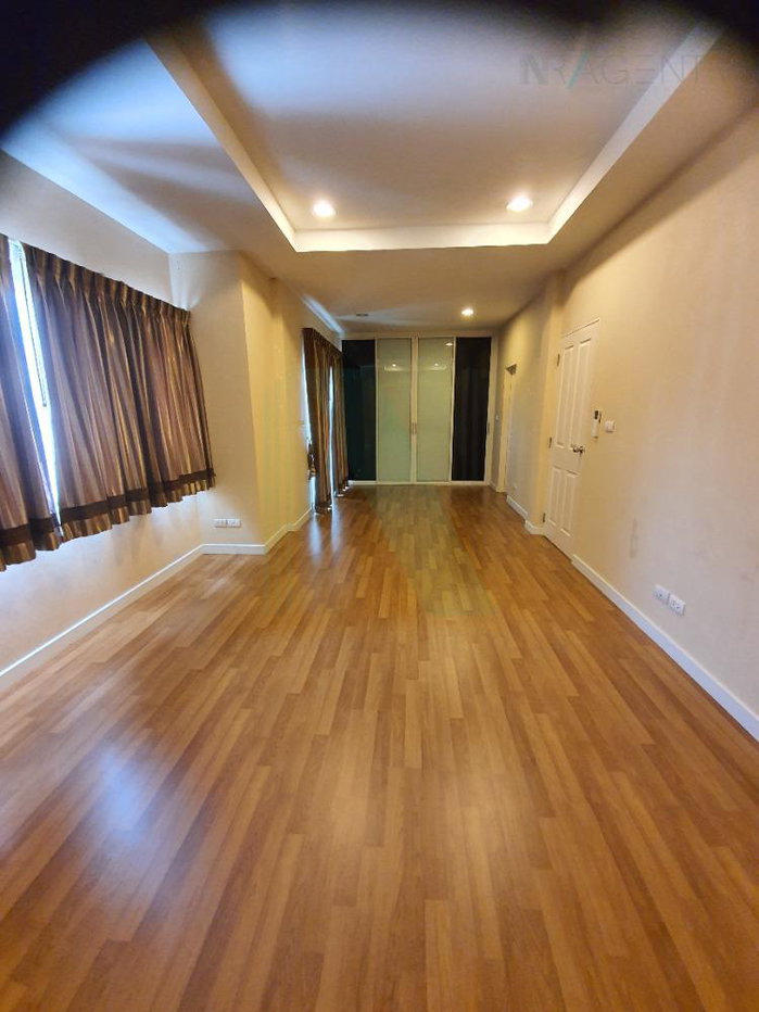 รูป ขายบ้านเดี่ยว โครงการ เซนโทร วัชรพล 2 ชั้น 3 ห้องนอน 3 ห้องน้ำ - รูปที่ 7/8