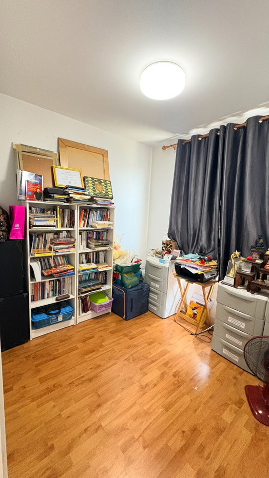 picture Townhome for Sale The Connect Kaset-Navamin (Prasert-Manukitch 48) Price 2.5 MB Land Size 18.2 Sq.wah 2 Floors Village View - 8/17
