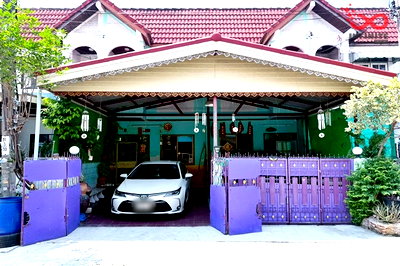 ทาวน์โฮม ถนนพุทธมณฑล สาย 3 : ขายทาวน์เฮาส์ 2 ชั้น 40 ตร.ว. หมู่บ้านศรีเพชร เพชรเกษม 106 ใกล้มหาวิทยาลัยเอเชียอาคเนย์