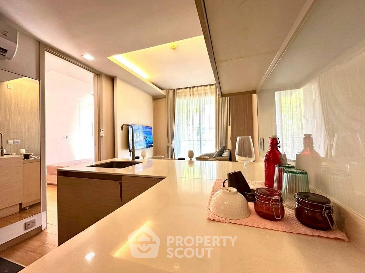picture 1-BR Condo For Rent At Via Botani Near BTS Phrom Phong (ID 2798005) - 10/14