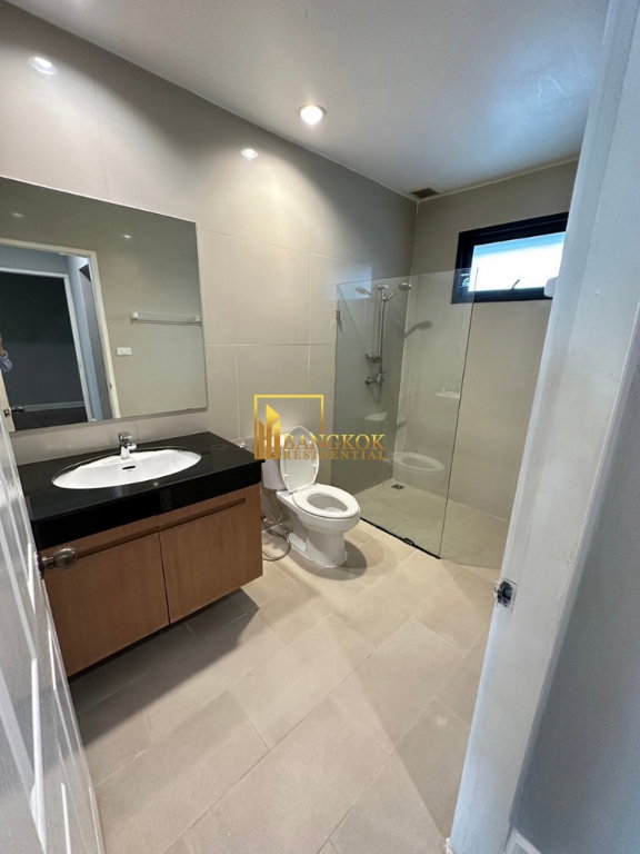 รูป SW 38 Place | Spacious 4 Bed House in Compound in Thonglor - BR2134CD - รูปที่ 9/16