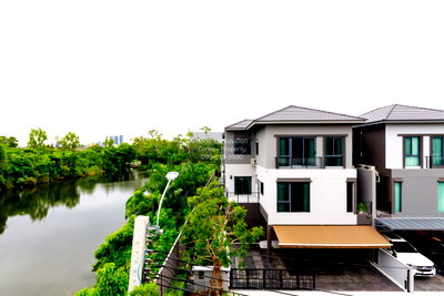 บ้านเดี่ยวให้เช่า : เช่าบ้าน  บ้านกลางเมือง ดิ อิดิชั่น บางนา บางแก้ว บางพลี สมุทรปราการ CX-151735 ✅ ทักไลน์ @connexproperty ตอบทันที ทีมงานมืออาชีพ ✅