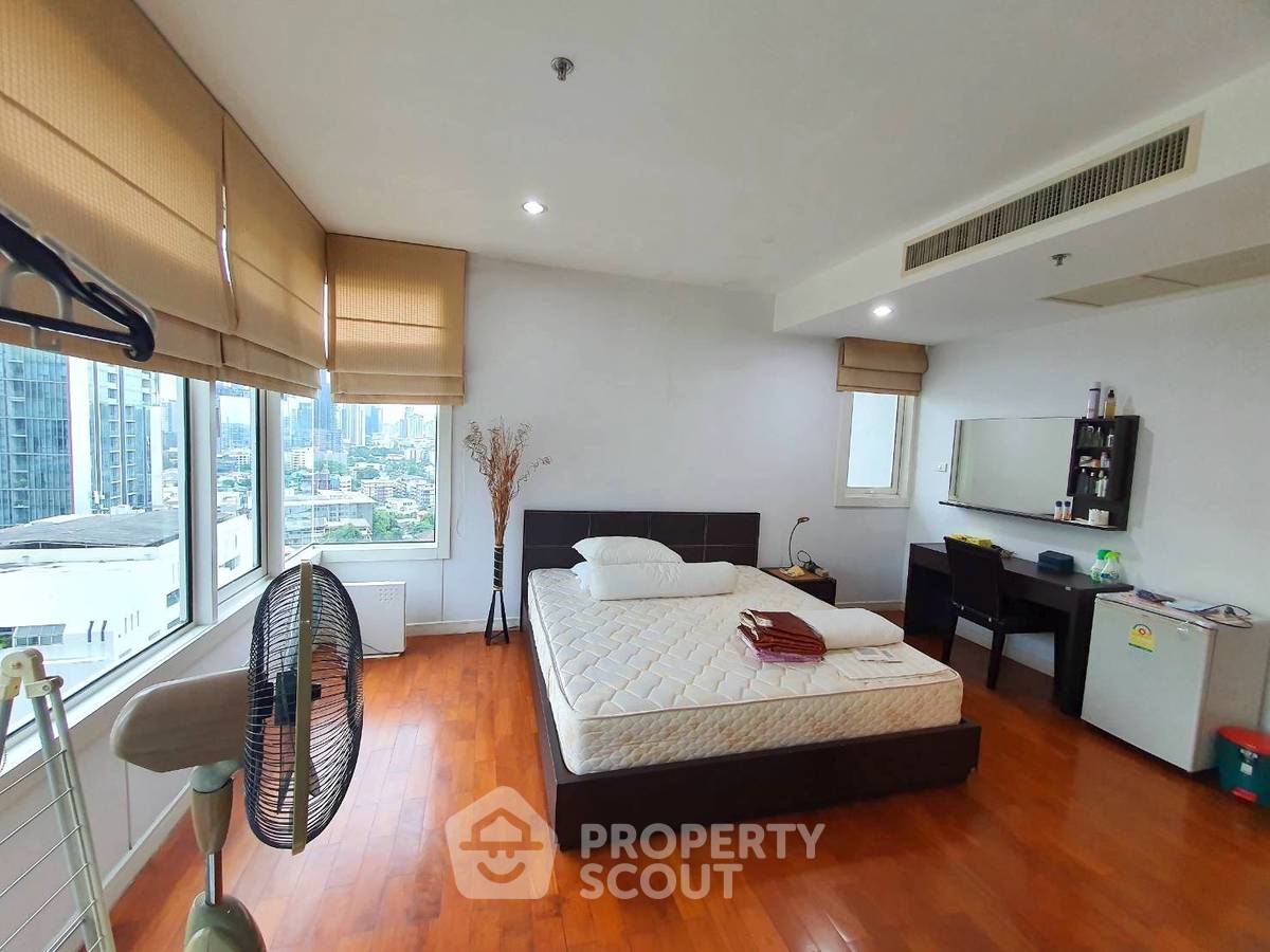 รูป คอนโด 2 ห้องนอน ขาย บ้านสิริ 24 ชั้น 19 ใกล้ BTS พร้อมพงษ์ (ID 2798227) - รูปที่ 5/9