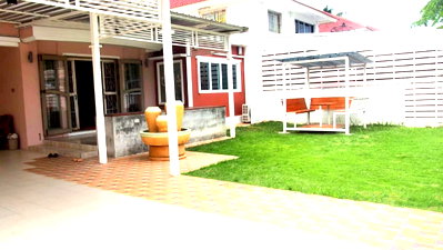 บ้านเดี่ยวให้เช่า : 🏡 บ้านเช่า ศุภาลัยบุรี คลองสี่ (ใกล้ ร.ร.สวนกุหลาบ) 4 ห้องนอน 3 ห้องน้ำ พร้อมอยู่ เฟอร์นิเจอร์ครบ หิ้วกระเป๋าเข้าอยู่ได้เลย 