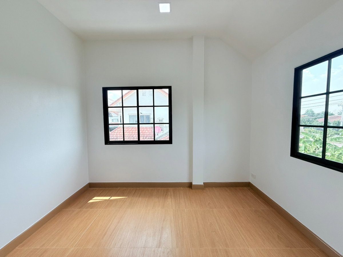 รูป บ้านเดี่ยวหลังใหญ่ แต่งใหม่ทั้งหลัง หมู่บ้าน ประภาวรรณโฮม ถนนบึงขวางซอย6 มีนบุรี ใกล้รถไฟฟ้า มีเฟอร์ฯพร้อมอยู่ - รูปที่ 33/39