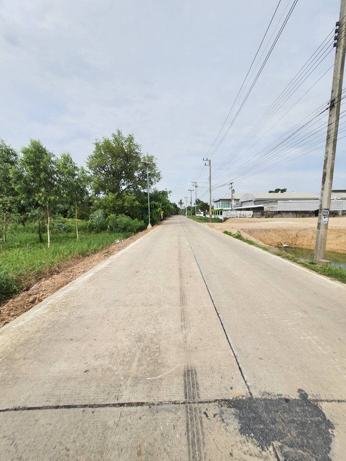 รูป ขายที่ดินถมแล้ว เนื้อที่ 2-1-43 ไร่ อ.สามโคก จ.ปทุมธานี แถมบ้าน เหมาะสร้างโรงงาน,โกดัง น้ำไฟพร้อม - รูปที่ 15/20