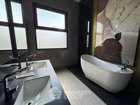 6-BR House close to Pattaya (ID 2799991)