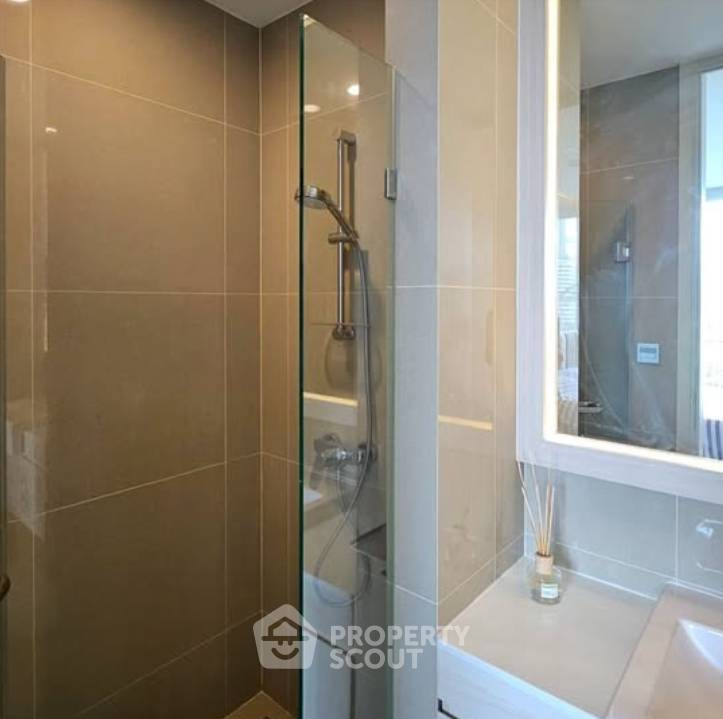 รูป คอนโด 1 ห้องนอน 36 ตร.ม. โนเบิล รีคอล สุขุมวิท 19 ใกล้ MRT สุขุมวิท 400 ม. (ID 2795024) - รูปที่ 4/5
