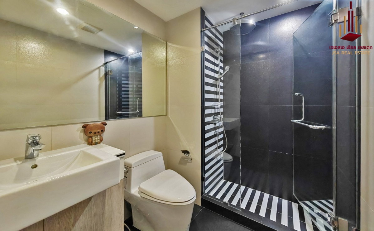 picture ✨ For Rent: The Crest Sukhumvit 24 Condo ✨ 💰 Only 65,000 THB/month - 10/10