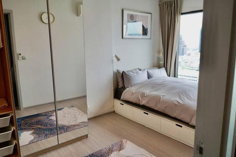 Life Sukhumvit 62