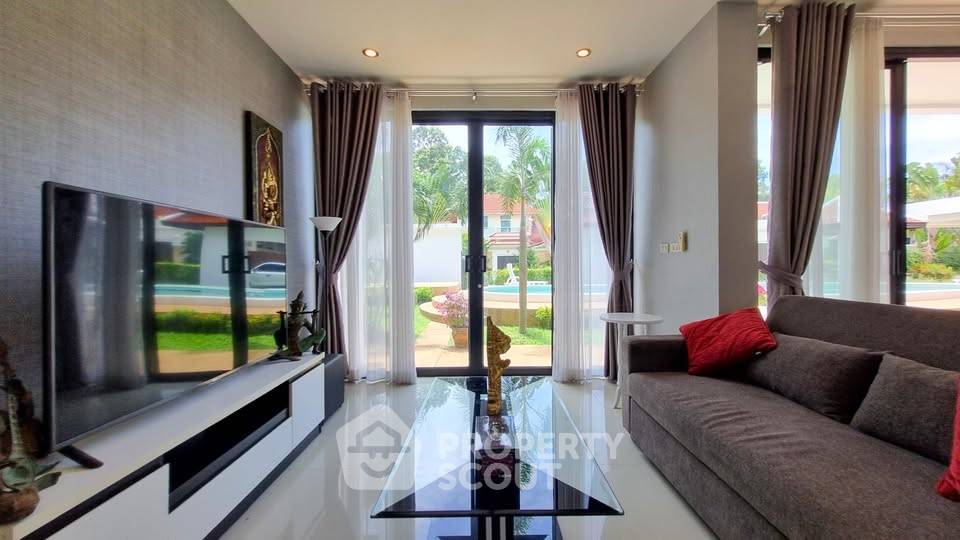 รูป ทาวน์เฮาส์ 2 ห้องนอน สวนรวมสัตว์เลี้ยงได้ โครงการ Sunrise Villa Resort ใกล้พัทยา (ID 2799988) - รูปที่ 4/16
