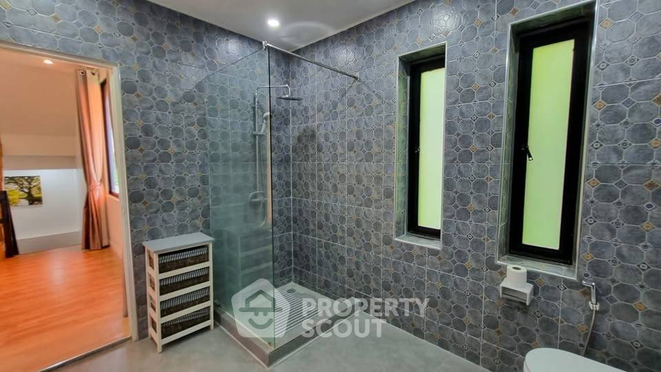 รูป ทาวน์เฮาส์ 2 ห้องนอน สวนรวมสัตว์เลี้ยงได้ โครงการ Sunrise Villa Resort ใกล้พัทยา (ID 2799988) - รูปที่ 8/16