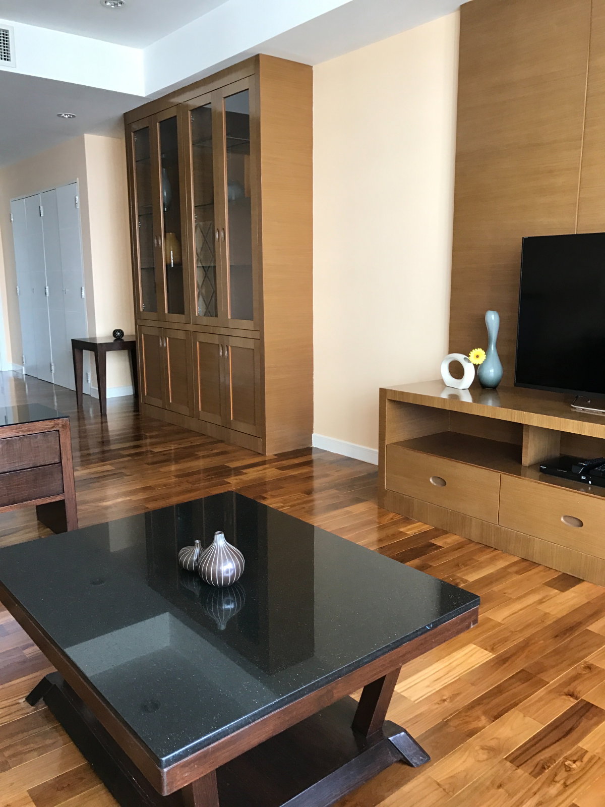 Baan Siri 24 Hot Deal !! 2Bedroom
