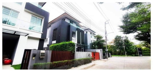 📌 ขายบ้านเดี่ยว โครงการ เอคิว อาร์เบอร์ 3 ชั้น 4 ห้องนอน 4 ห้องน้ำ