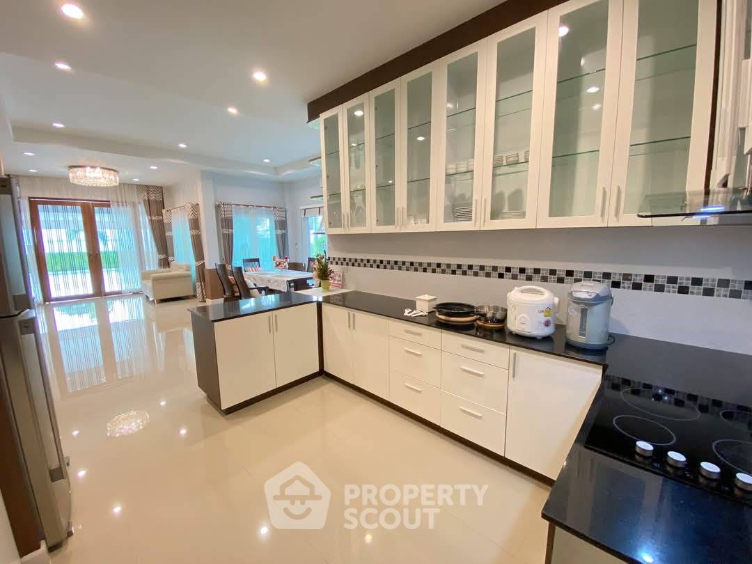รูป วิลล่า 4 ห้องนอน Dee Place พัทยา เลี้ยงสัตว์ได้ (ID 2103625) - รูปที่ 8/20