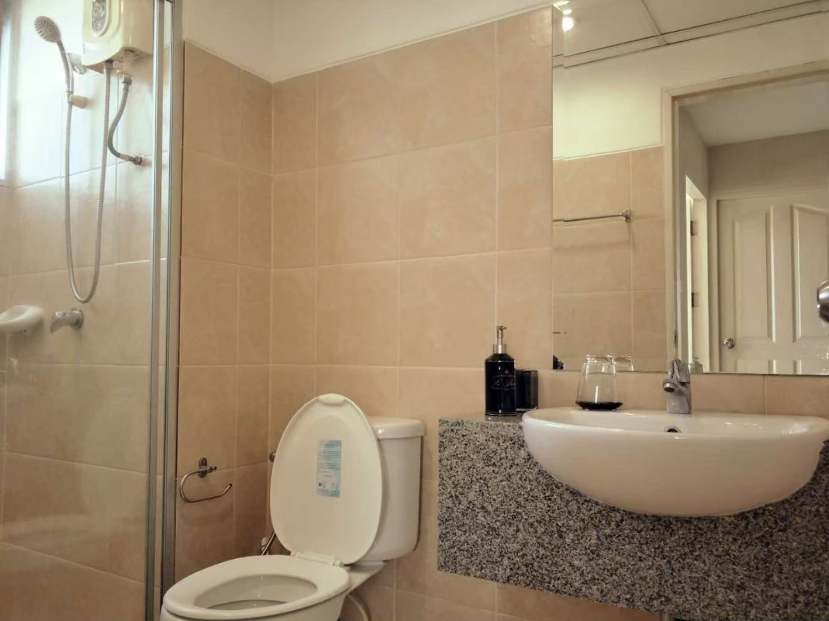 picture Great location, only 100 meters from BTS Udomsuk - 7/7