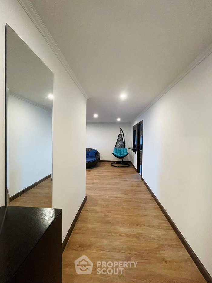 รูป คอนโด 3 ห้องนอน 194 ตร.ม. ขาย ที่ Acadamia Grand Tower ใกล้ BTS พร้อมพงษ์ 300 ม. (ID 2798028) - รูปที่ 22/26