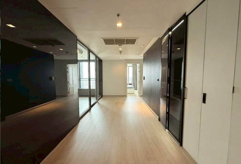 Luxury Condo for Rent Rama 3 | City Lifestyle Luxury | Near BTS Chong Nonsi | 80,000 THB/Month - LTHC14970