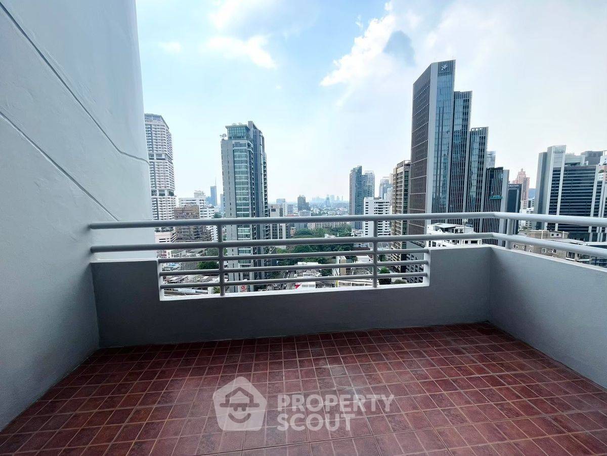 รูป คอนโด 3 ห้องนอน 194 ตร.ม. ขาย ที่ Acadamia Grand Tower ใกล้ BTS พร้อมพงษ์ 300 ม. (ID 2798028) - รูปที่ 6/26