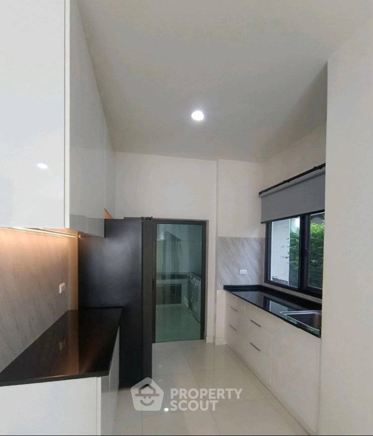 รูป บ้านเช่า 5 ห้องนอน โครงการ The City Bangna-KM.7 บางแก้ว บางพลี (ID 2803524) - รูปที่ 20/57
