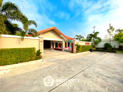 Houses for rent Chonburi : Pet-Friendly 4-BR Villa Dee Place Pattaya (ID 2103625)