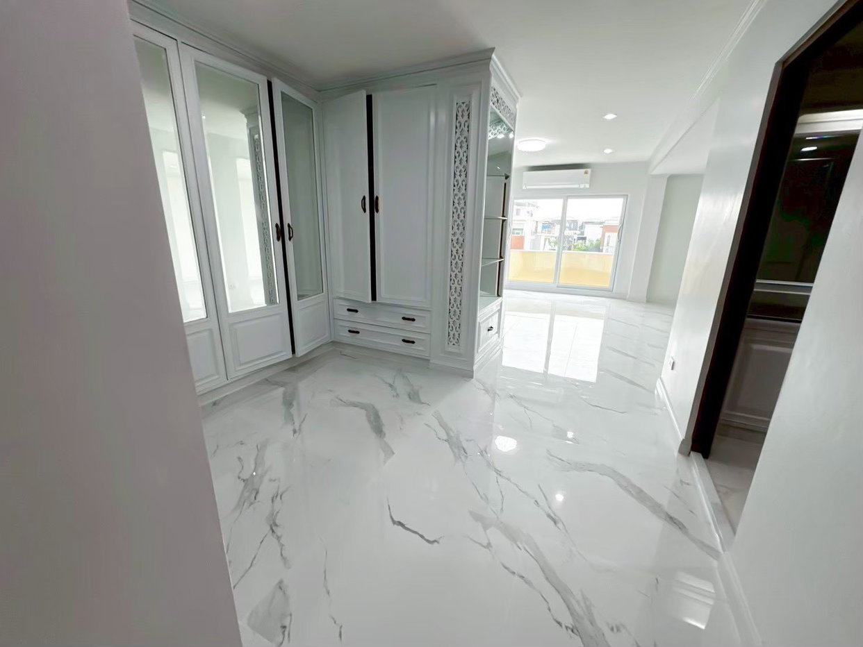 picture Yenakart Residence 4 bedrooms, for rent - 3/32