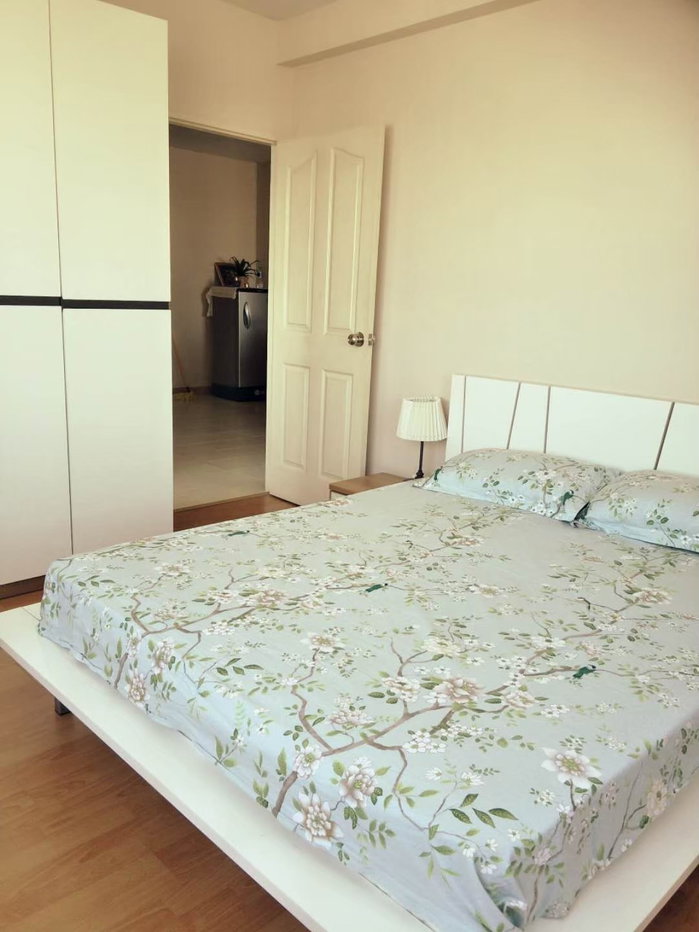 picture Great location, only 100 meters from BTS Udomsuk - 1/7