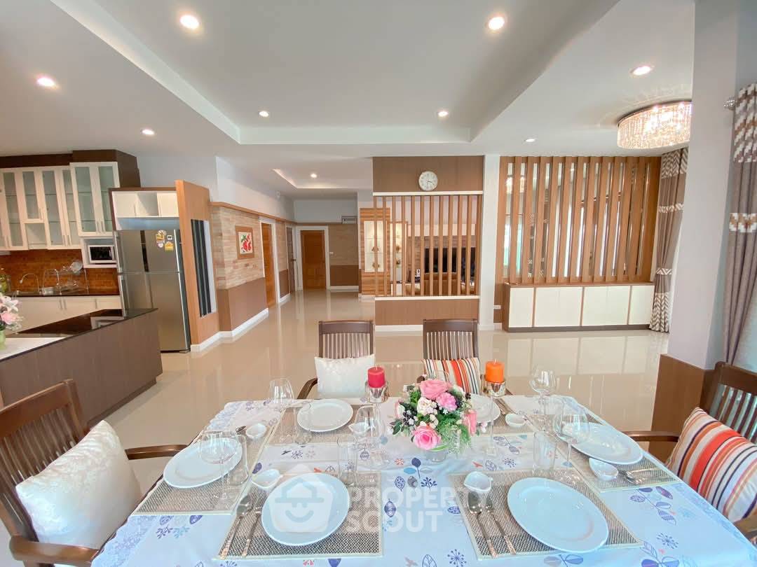 รูป วิลล่า 4 ห้องนอน Dee Place พัทยา เลี้ยงสัตว์ได้ (ID 2103625) - รูปที่ 5/20