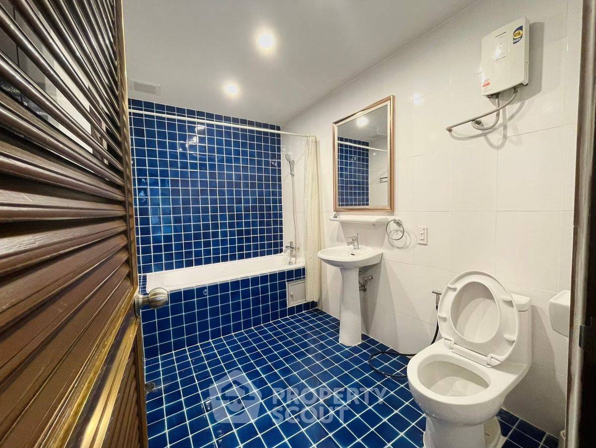 รูป คอนโด 3 ห้องนอน 194 ตร.ม. ขาย ที่ Acadamia Grand Tower ใกล้ BTS พร้อมพงษ์ 300 ม. (ID 2798028) - รูปที่ 20/26