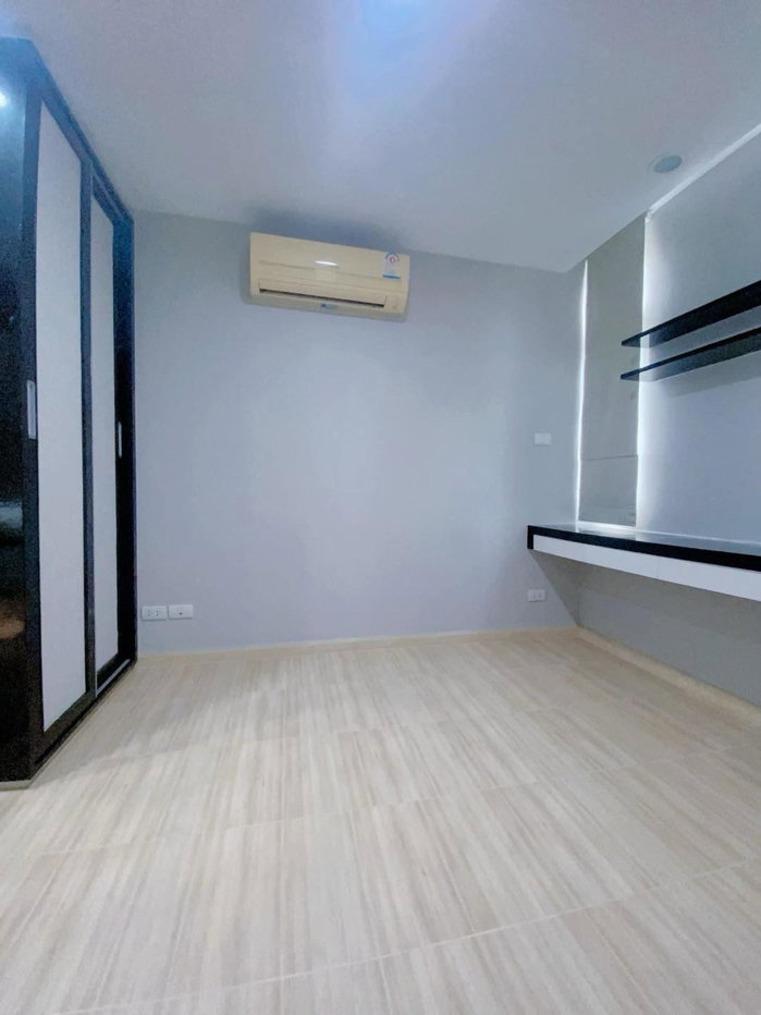 picture JW Boulevard                    Srivara  - 3/7