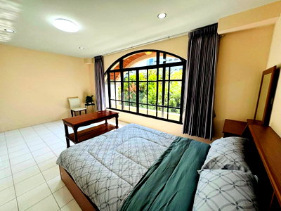 Townhouses for rent Watthana : Townhome Sukhumvit 31 Behind SWU