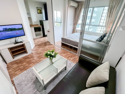 Condo for Sale Lumpini Ville Naklua Wongamat Studio High Floor