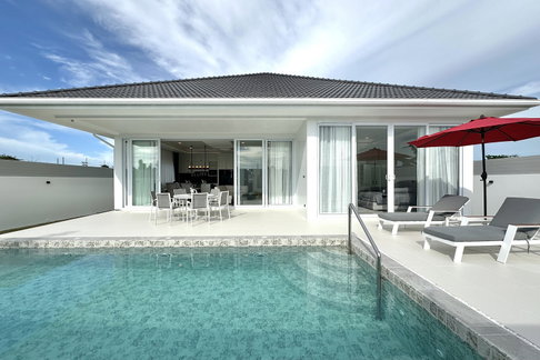 3 Bedroom Pool Villa for Sale in Huay Yai Pattaya
