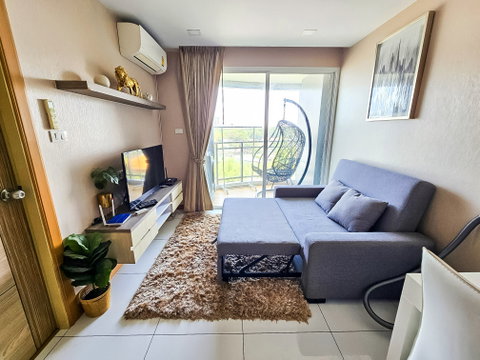 Condo for Sale Whale Marina Na Jomtien 1 Bedroom High Floor