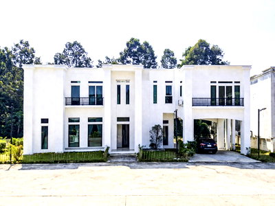 Houses for sale Khao Chi Chan : 5 Bedroom Luxury Villa for Sale in Huay Yai Pattaya