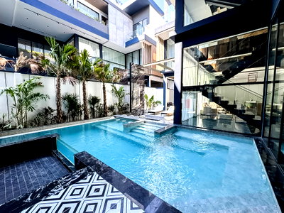 บ้านเดี่ยว ถนนพัทยาใต้ : Luxury Pool Villa for Sale Buakhao South Pattaya 6 Bedroom