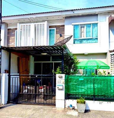 ทาวน์โฮม แม็คโคร บางบัวทอง : ขายทาวน์เฮาส์ 2 ชั้น พฤกษาวิลล์ 69 กาญจนา–ลาดปลาดุก ต่อเติมครบ ฟังก์ชันเยอะ ราคาคุ้ม เหมาะสำหรับอยู่อาศัย