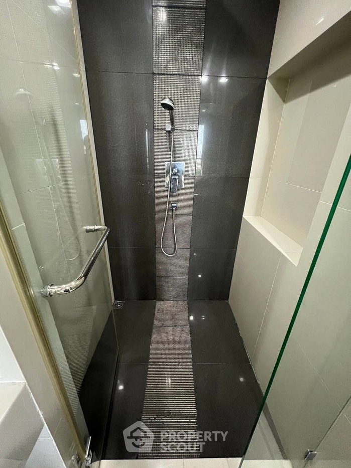 รูป คอนโด 1 ห้องนอน 45 ตร.ม. ในโครงการ Rhythm Sukhumvit 44/1 ใกล้ BTS พระโขนง 70 ม. (ID 2796348) - รูปที่ 13/15