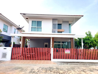 ขายบ้านเดี่ยว : ขาย บ้านเดี่ยว 2 ชั้น หลังริม Alisha Suksawat-Pracha Uthit (หมู่บ้านอลิชา สุขสวัสดิ์-ประชาอุทิศ) ต่อเติมครบ พร้อมหิ้วกระเป๋าเข้าอยู่!