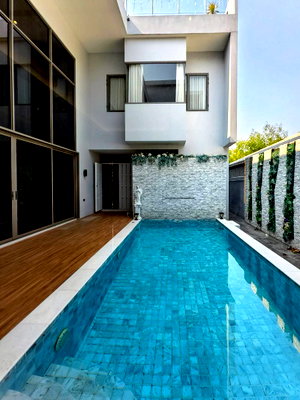 บ้านเดี่ยว กรุงเทพมหานคร : 🏡 ขายบ้านหรู 2 ชั้น 🌊 พร้อมสระว่ายน้ำ  📍รามอินทรา 57 ใกล้รถไฟฟ้า 200 เมตร