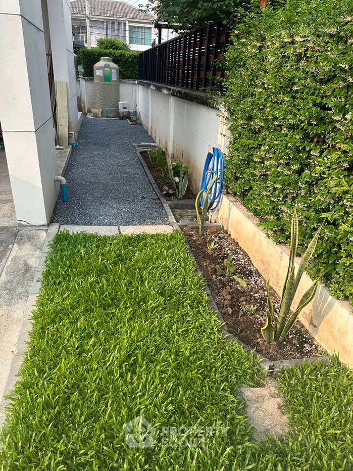 รูป บ้านเดี่ยว 4 ห้องนอน Perfect Place Rattanathibet ใกล้ MRT ไทรม้า (ID 2764858) - รูปที่ 7/8