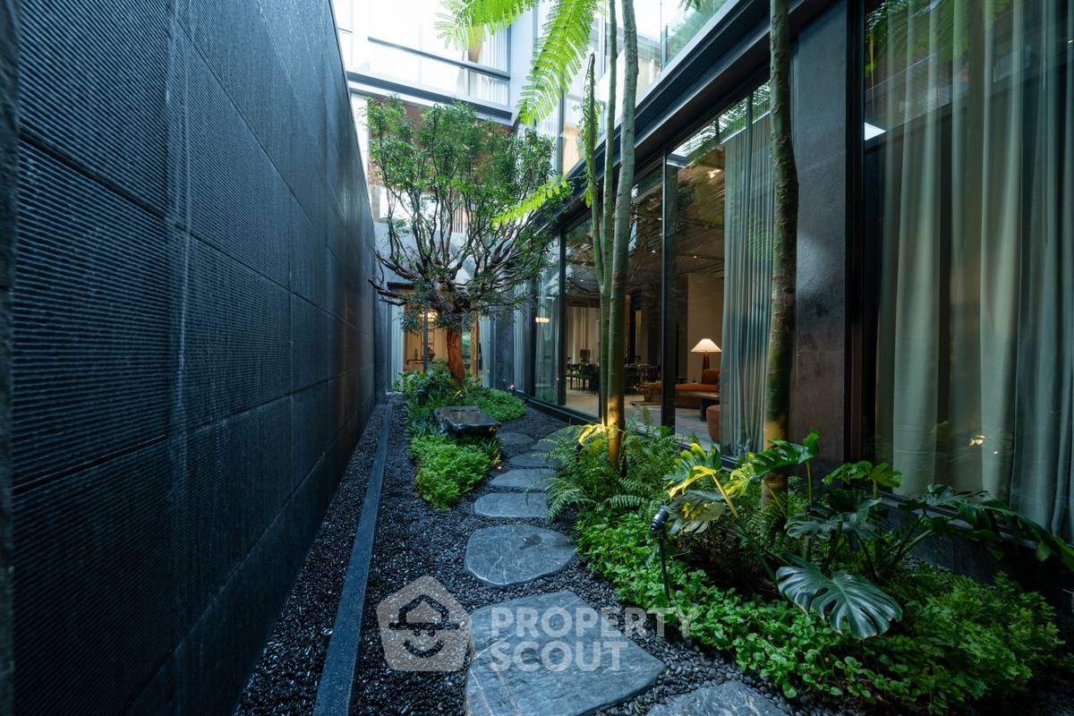 รูป บ้านห้าห้องนอน พื้นที่ 1,365 ตร.ม. เลี้ยงสัตว์ได้ SONLE RESIDENCES MRT วงศ์สว่าง (ID 2728584) - รูปที่ 5/50