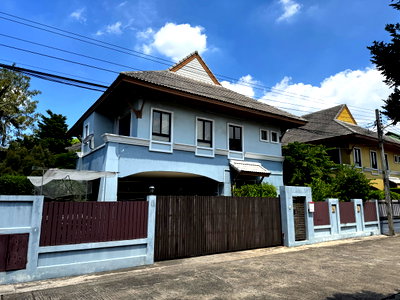 ขายบ้านเดี่ยว : ขายบ้านเดี่ยว 2 ชั้น หมู่บ้านเดอะโฮม สวนผัก 60 ทำเลดี เดินทางสะดวก ใกล้ทางขึ้นลงทางด่วน