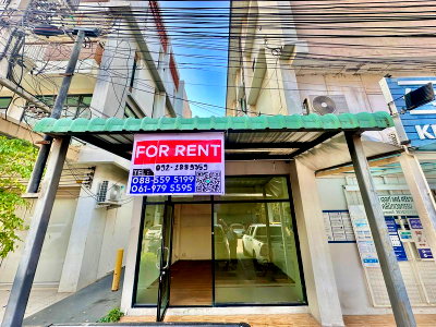 Office for rent : Shop for rent in Golden City Sriracha. Prime location, ideal for business.