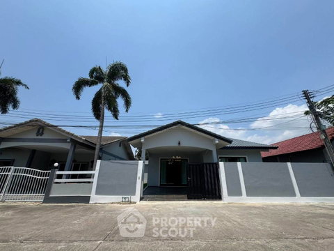 บ้านรีโนเวทใหม่ 3 ห้องนอน ต้อนรับสัตว์เลี้ยง โซนพัทยาตะวันออก (หนองปรือ) (ID 2808229)